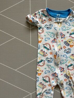 PJ Place|Baby boy/toddler white & Blue Trim rocket novelty Print pajamas•18-24M